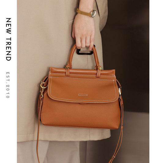 Laid-back style versatile tote underarm bag
