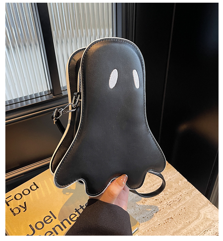 Niche design ghost crossbody bag