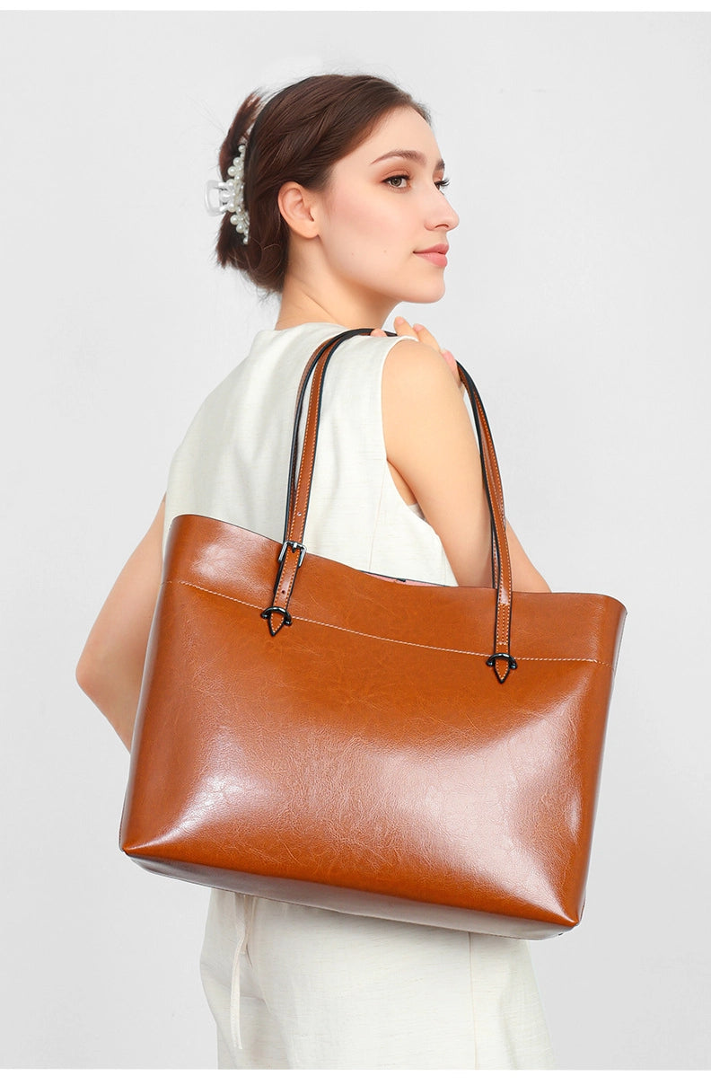 Large capacity genuine leather women's underarm bag