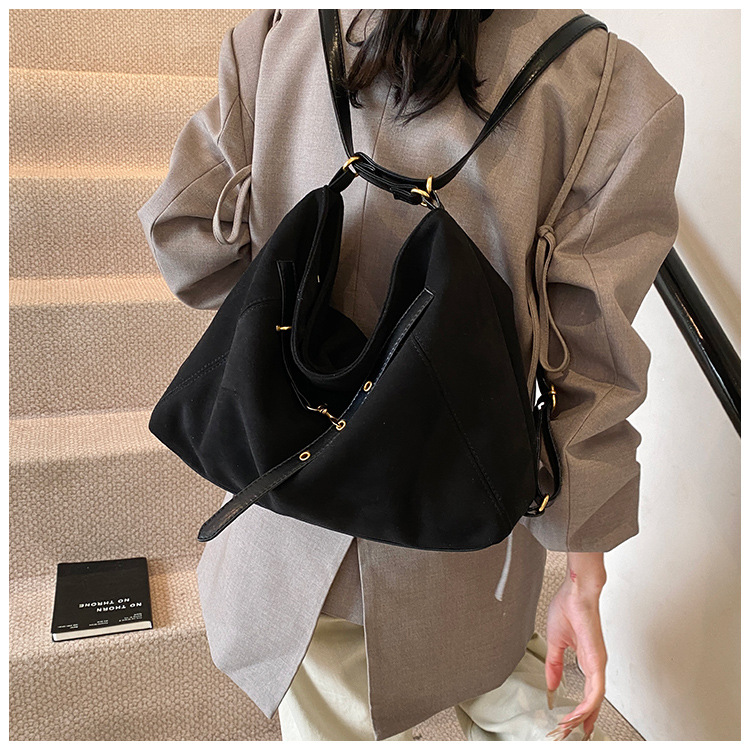 Casual tote bag made of abrasive leather