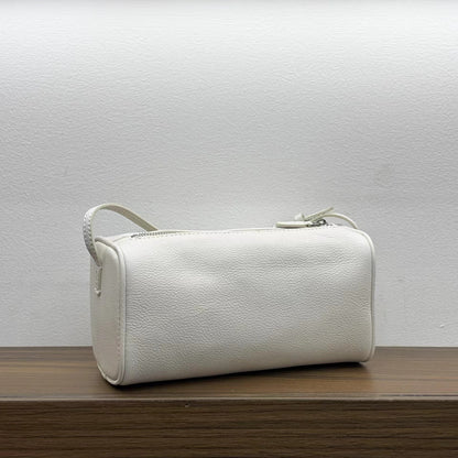 Simple genuine leather pen holder case