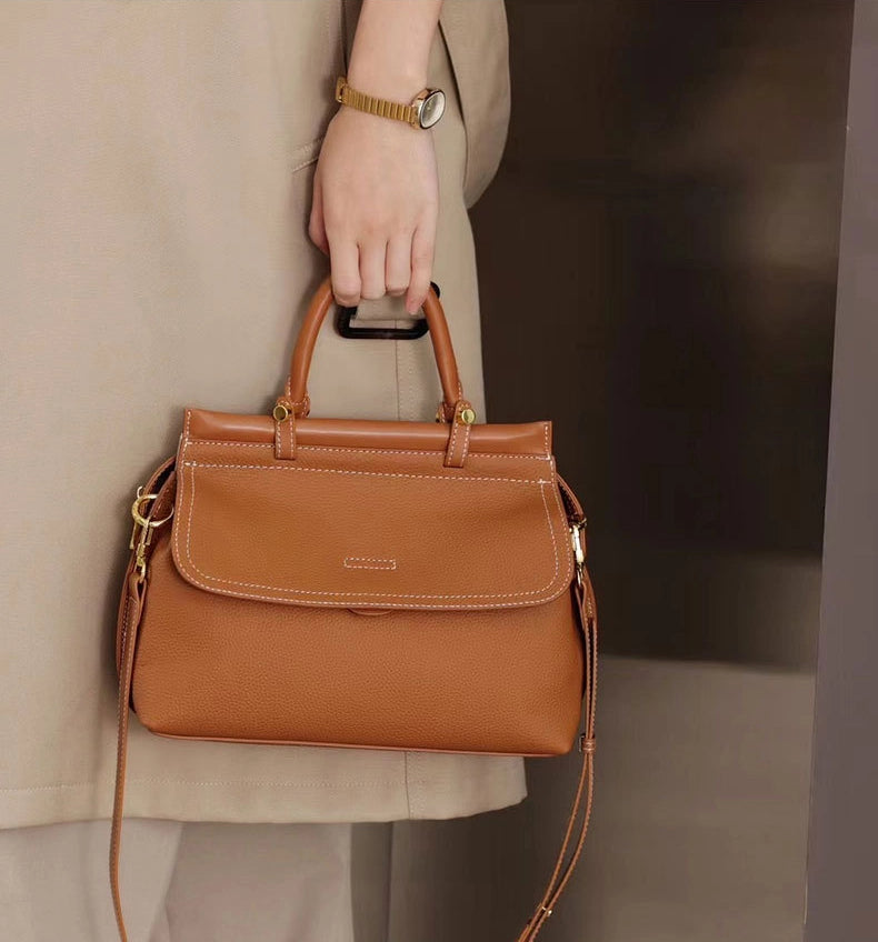 Laid-back style versatile tote underarm bag