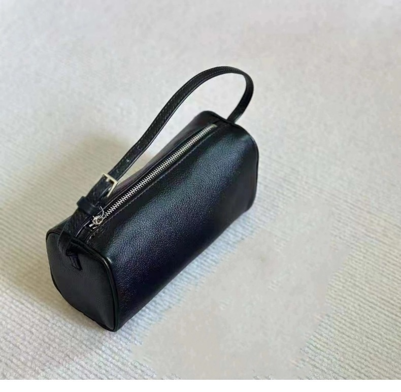 Simple genuine leather pen holder case
