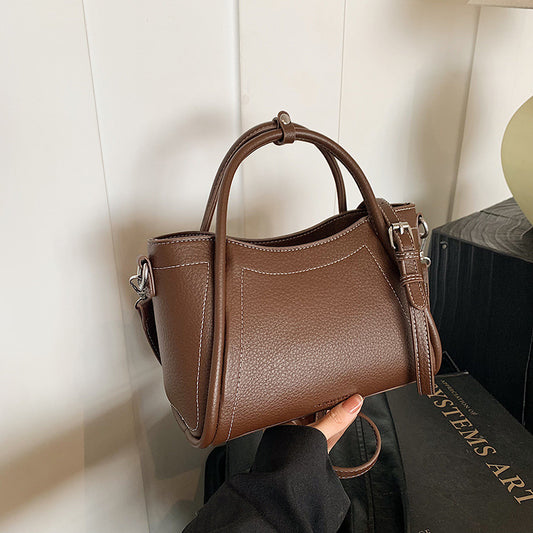 Simple casual versatile shoulder bag