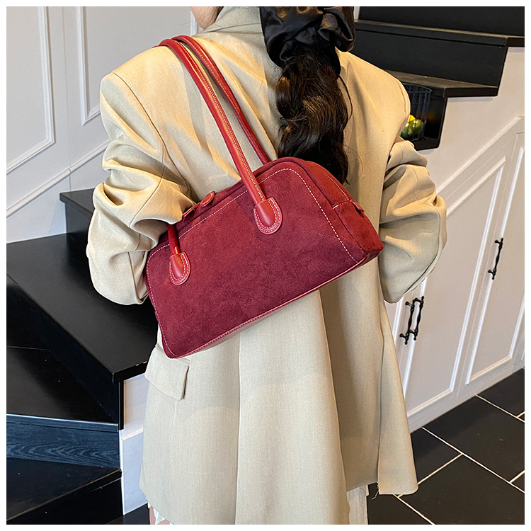Retro baguette underarm single-shoulder bag