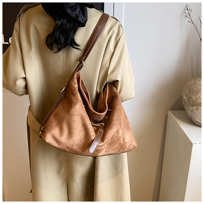 Casual tote bag made of abrasive leather