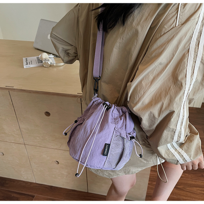 Lightweight and casual crossbody bag drawstring opening