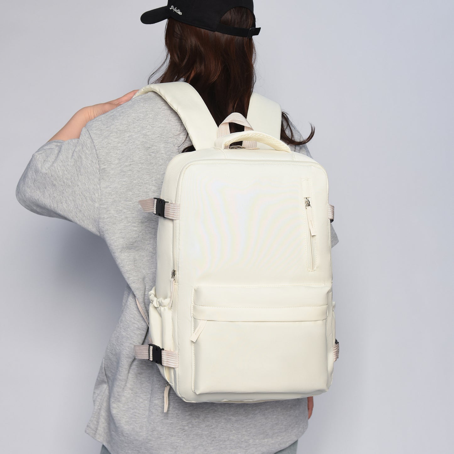 Travel light and large capacity backpack