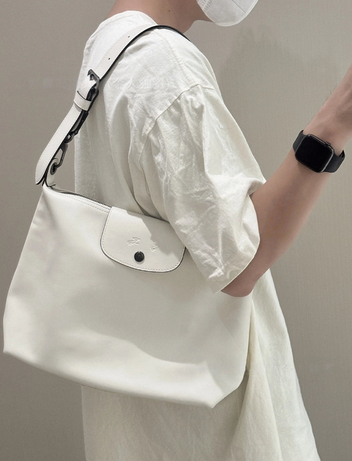Underarm fashionable and versatile single-shoulder bag