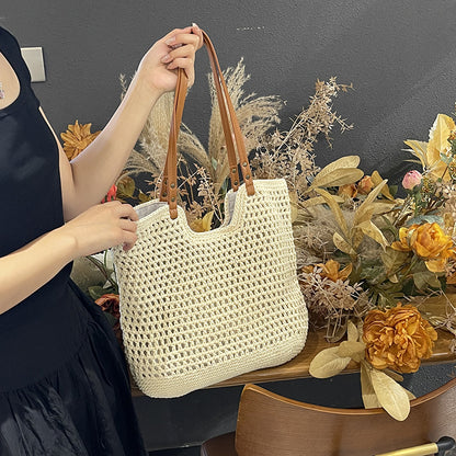 Casual cut-out woven vacation tote bag