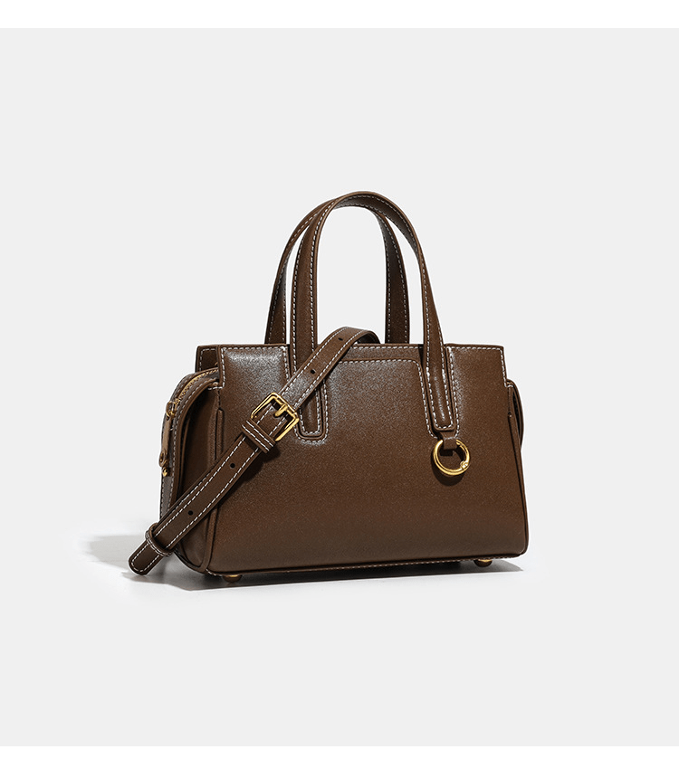 A retro versatile crossbody bag made of vegetable - tanned cowhide - zoraflux
