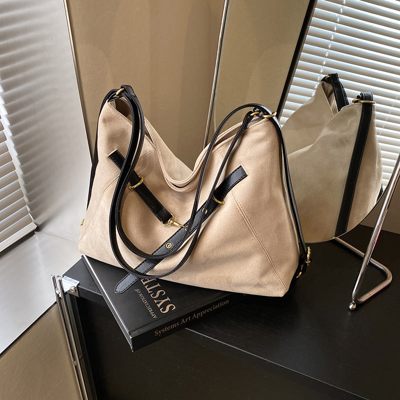 Casual tote bag made of abrasive leather