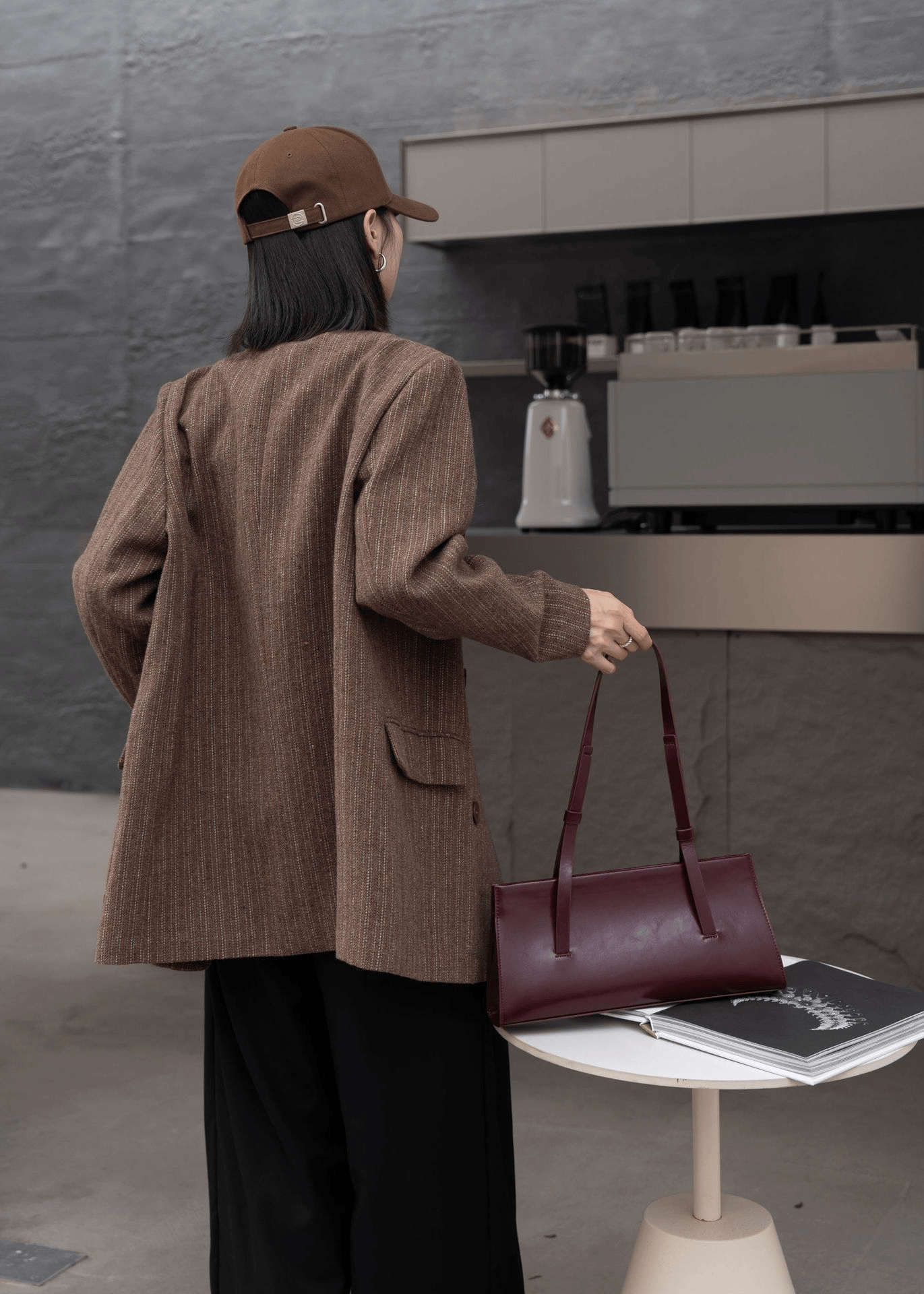 Simple French leather women's shoulder bag