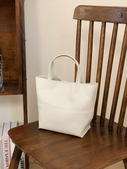 Soft leather crossbody bucket bag