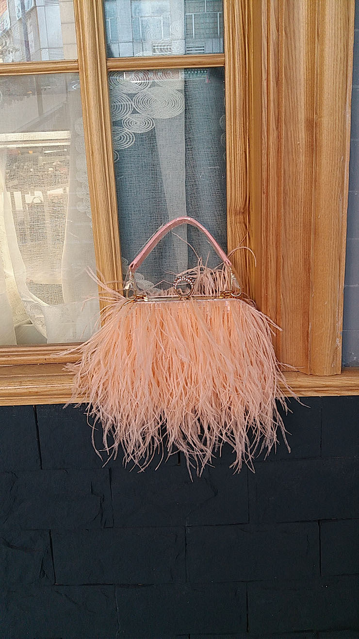 Fashionable plush evening dress chain bag