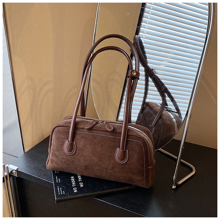 Retro baguette underarm single-shoulder bag