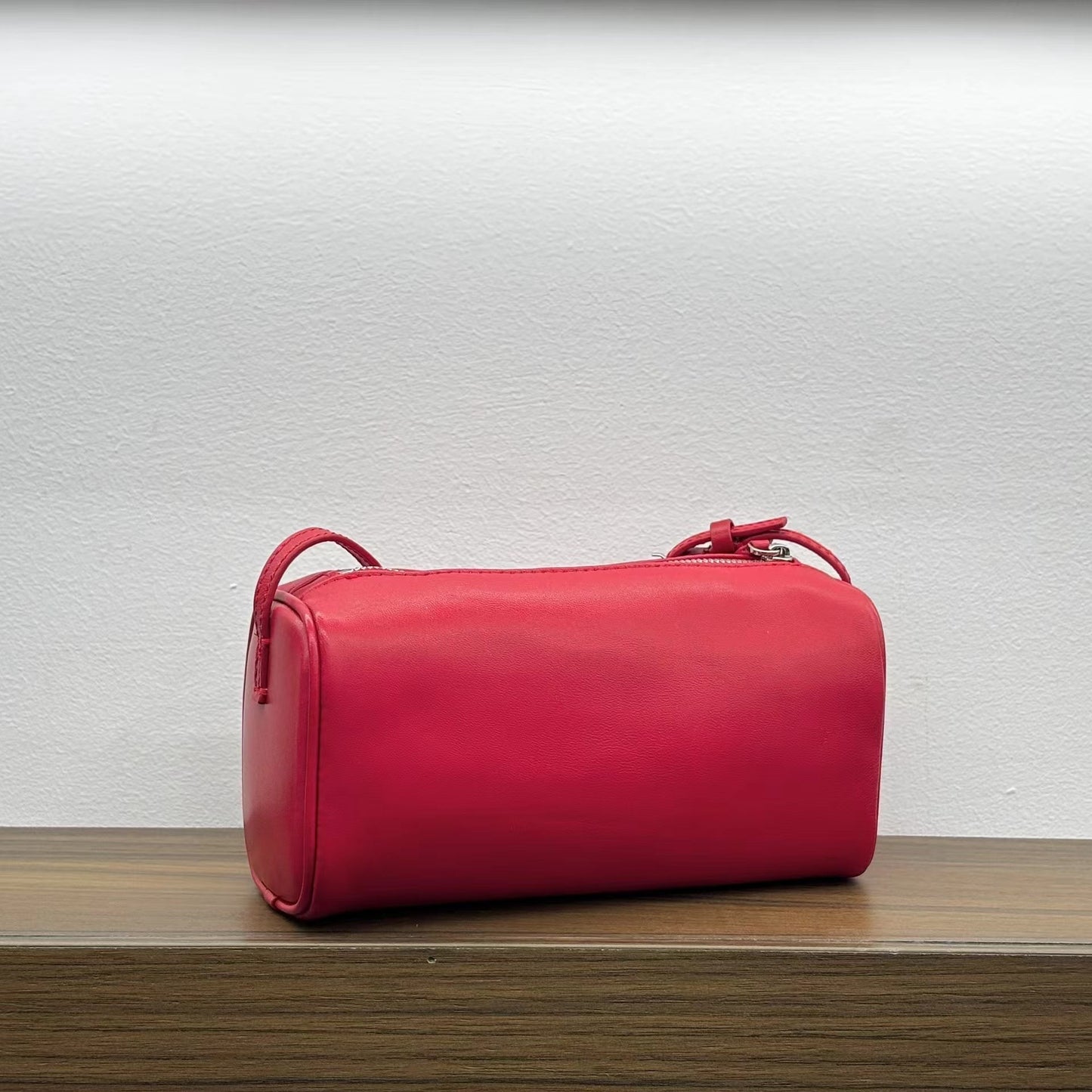 Simple genuine leather pen holder case