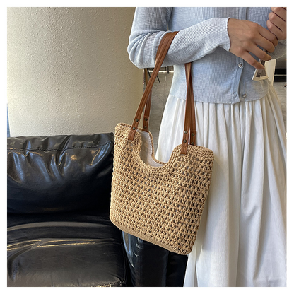Casual cut-out woven vacation tote bag