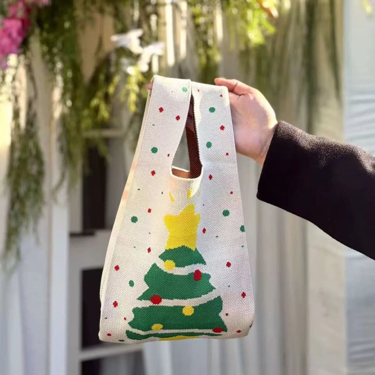 Christmas limited edition knitted hand-held gift bag - zoraflux