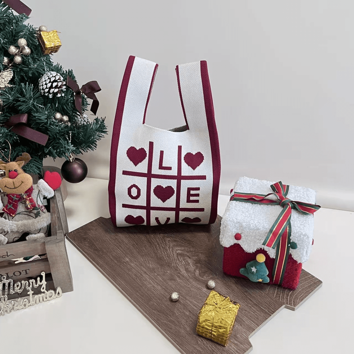 Christmas limited edition knitted hand-held gift bag - zoraflux