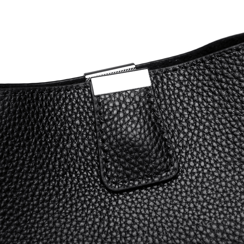 Classic genuine leather crossbody handbag - zoraflux