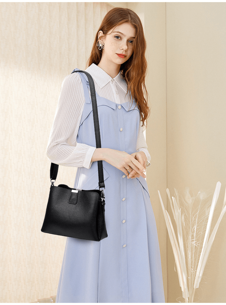 Classic genuine leather crossbody handbag - zoraflux