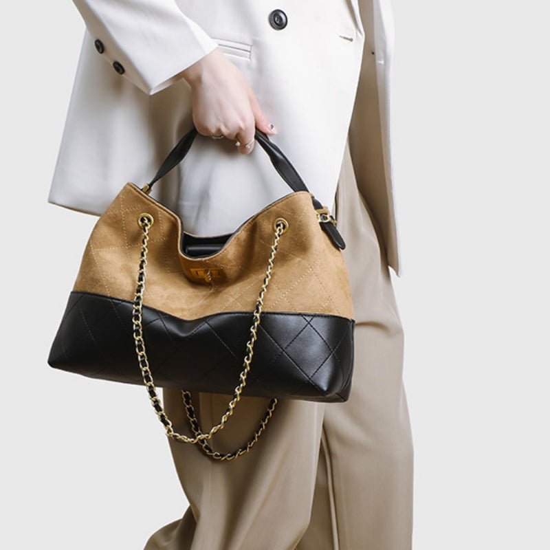 Contrasting color suede diamond - pattern chain shoulder bag - zoraflux
