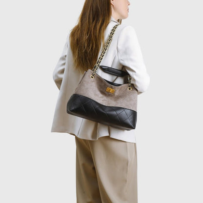 Contrasting color suede diamond - pattern chain shoulder bag - zoraflux