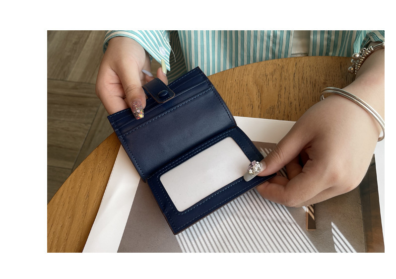 Thin exquisite pattern card holder bag