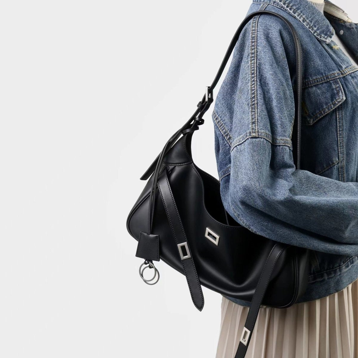 Design - sense lockable underarm bag - zoraflux