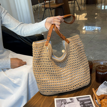 Casual cut-out woven vacation tote bag