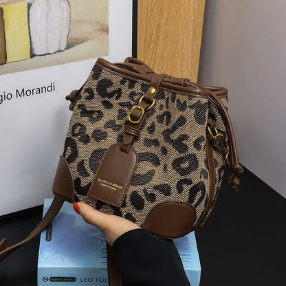 Fashion leopard print crossbody bucket bag - zoraflux