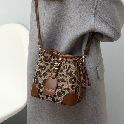 Fashion leopard print crossbody bucket bag - zoraflux