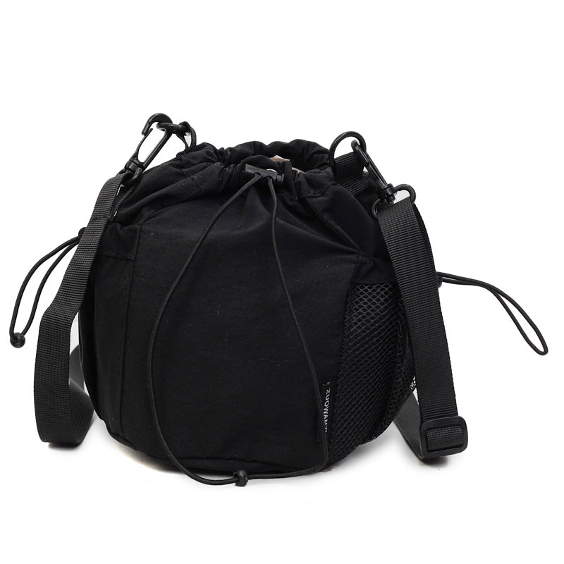 Lightweight and casual crossbody bag drawstring opening