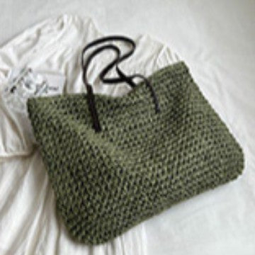 Simple large-capacity woven tote bag