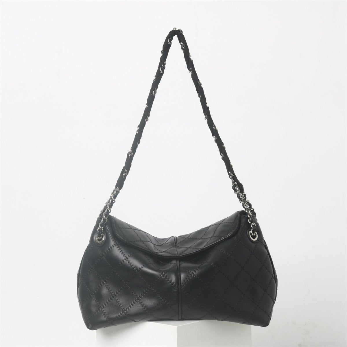 Genuine leather diamond chain tote bag - zoraflux