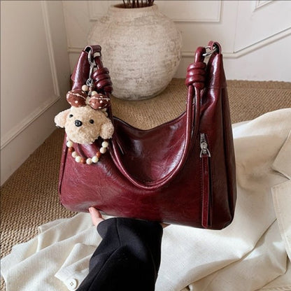 Gift a lucky plush puppy pendant and a shoulder bag - zoraflux