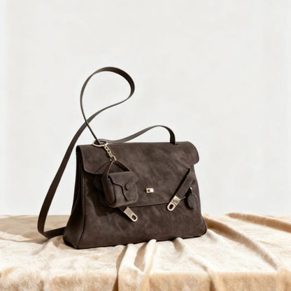 Kelly commutes tote bags daily - zoraflux