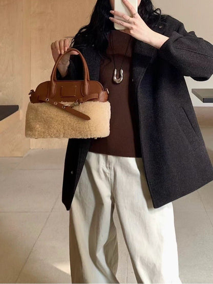 Lambskin and shell - shaped crossbody bag - zoraflux