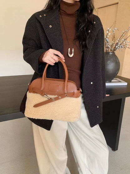 Lambskin and shell - shaped crossbody bag - zoraflux