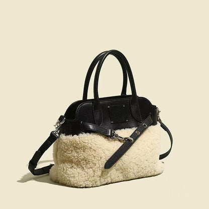 Lambskin and shell - shaped crossbody bag - zoraflux