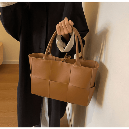 Large - capacity plaid women's handbag - zoraflux