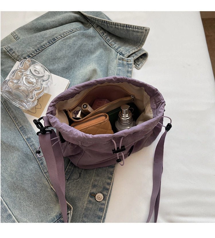 Lightweight and casual crossbody bag drawstring opening - zoraflux