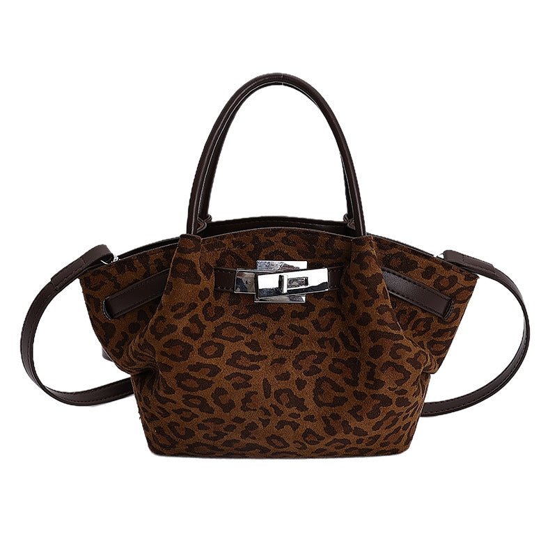 Retro and cute pendant commuter handbag - zoraflux