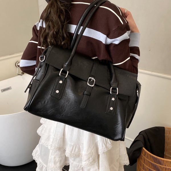 Retro-style Personalized Hardware Tote Shoulder Bag - zoraflux