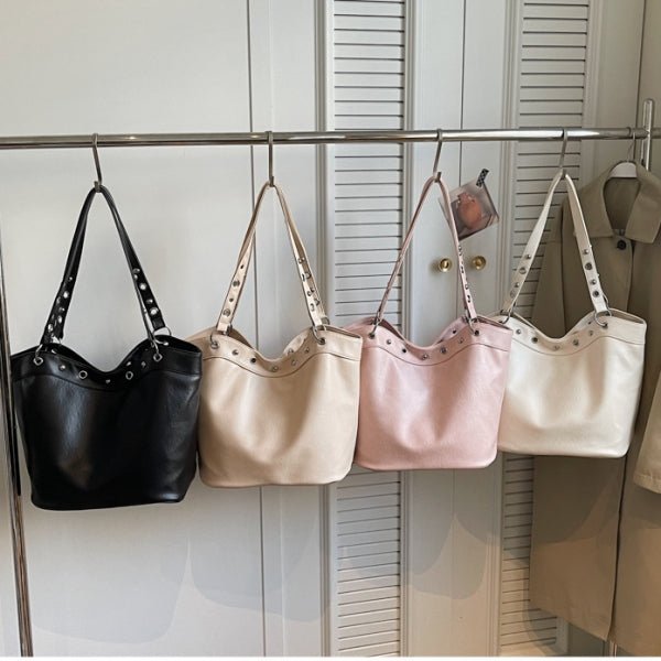 Rivet large capacity punk style tote bag - zoraflux