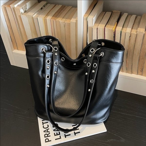Rivet large capacity punk style tote bag - zoraflux