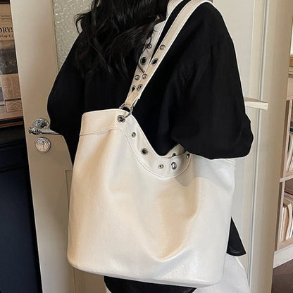 Rivet large capacity punk style tote bag - zoraflux