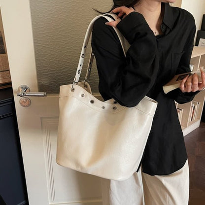 Rivet large capacity punk style tote bag - zoraflux