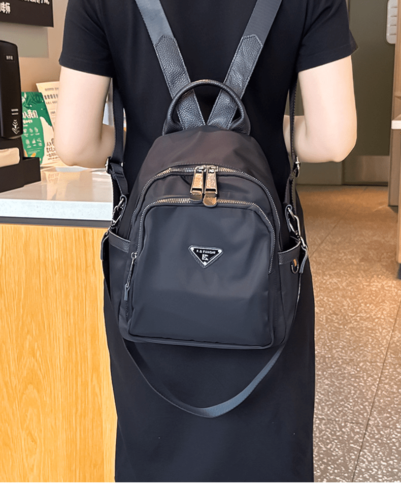 Shell - shaped casual backpack - zoraflux